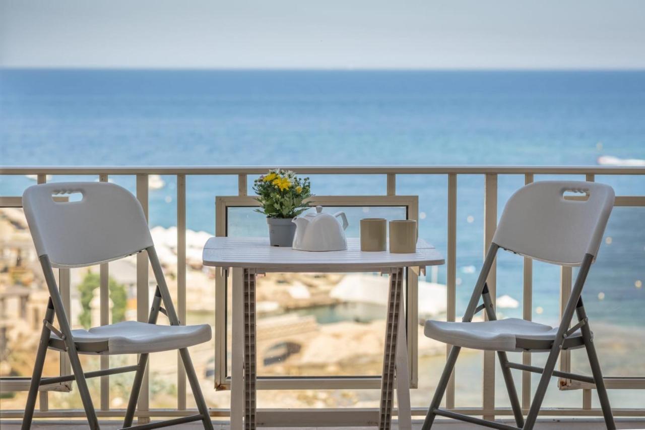 Apartament Sea-View Retreat 2 St. Julian's Zewnętrze zdjęcie